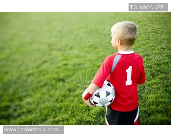 米迪足球明星的魅力与成就揭示了什么样的足球精神与文化